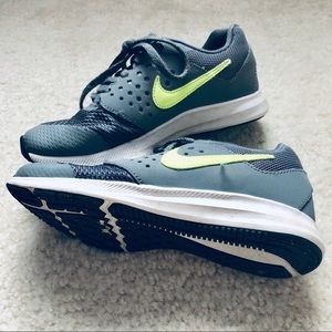 Nike Shoes - Gray Nike’s Nike Shoes - Gray Nike’s